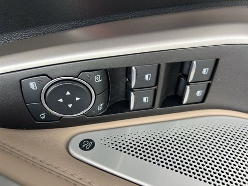 Used 2023 Ford Explorer Limited w/ Limited Technology Package image 22