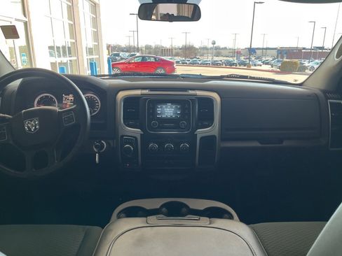 Used 2017 RAM 1500 Classic SLT image 18