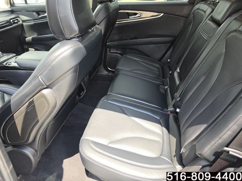 Used 2023 Lincoln Nautilus Reserve AWD/4WD image 19