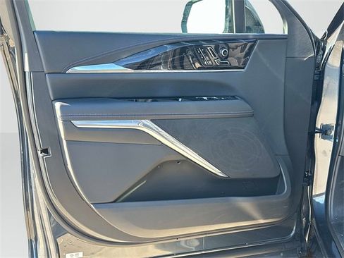 New 2026 Cadillac Escalade IQL Sport 1 w/ LPO, ONYX Package image 8