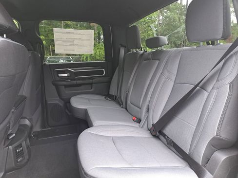 New 2024 RAM 2500 Big Horn w/ Heated Seats & Wheel Group AWD/4WD image 13