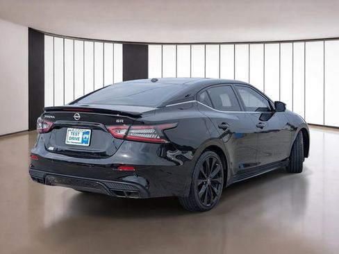 Used 2023 Nissan Maxima SR w/ Sport Mat Group image 4