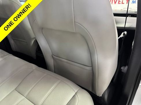Used 2024 Land Rover Range Rover Evoque S AWD/4WD image 36