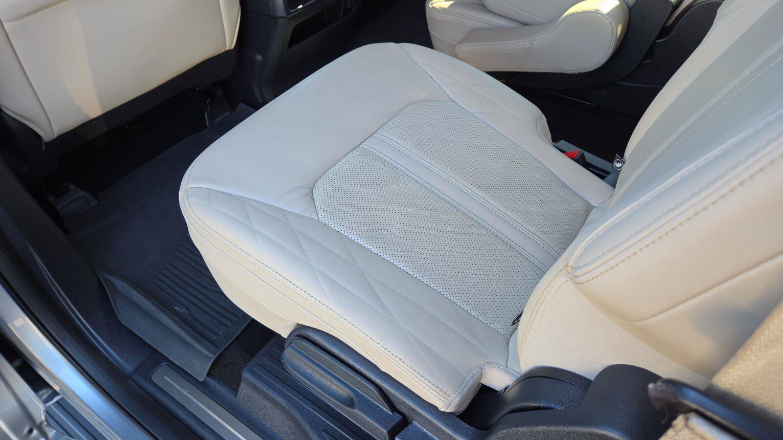 Used 2023 Ford Expedition Max Platinum AWD/4WD image 43
