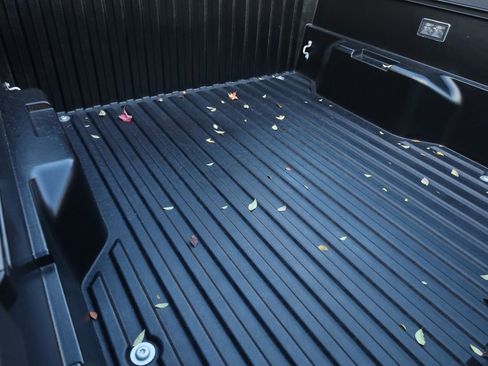 New 2025 Toyota Tacoma SR5 image 5