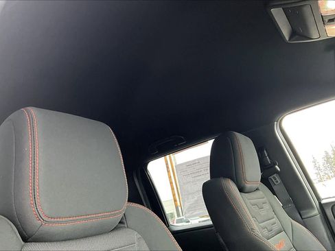 Used 2024 Nissan Frontier PRO-4X w/ Pro Convenience Package image 30