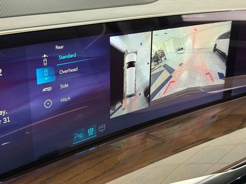 New 2026 Cadillac Escalade ESV Platinum Sport image 31