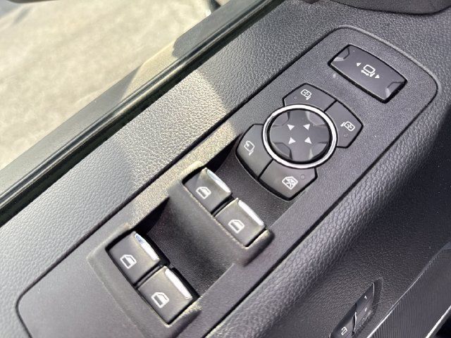 Used 2019 Ford F250 Lariat w/ Lariat Value Package AWD/4WD image 13