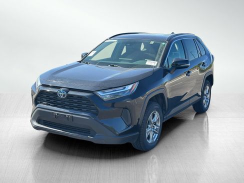 Used 2023 Toyota RAV4 XLE w/ Convenience Package AWD/4WD image 3