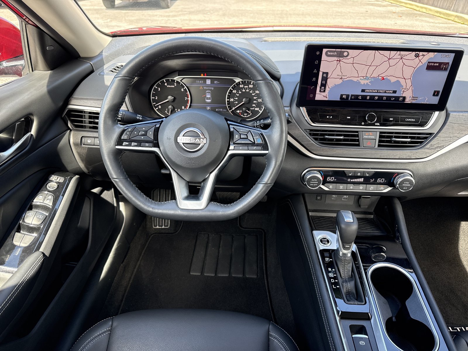 Used 2025 Nissan Altima 2.5 SL AWD/4WD image 12