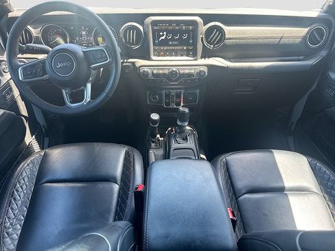 Used 2023 Jeep Wrangler Unlimited Sahara AWD/4WD image 25