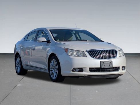 Used 2013 Buick LaCrosse Leather w/ Entertainment Package image 8