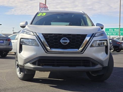Used 2023 Nissan Rogue SV w/ SV Premium B Package image 10