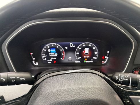 Used 2025 Honda Pilot Elite image 30