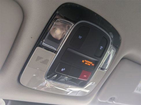 New 2026 Hyundai Tucson SE image 22