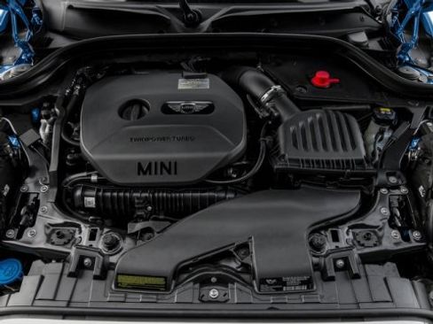 Used 2017 MINI Cooper S image 13