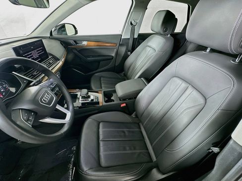 Used 2023 Audi Q5 2.0T Premium w/ Convenience Package AWD/4WD image 17