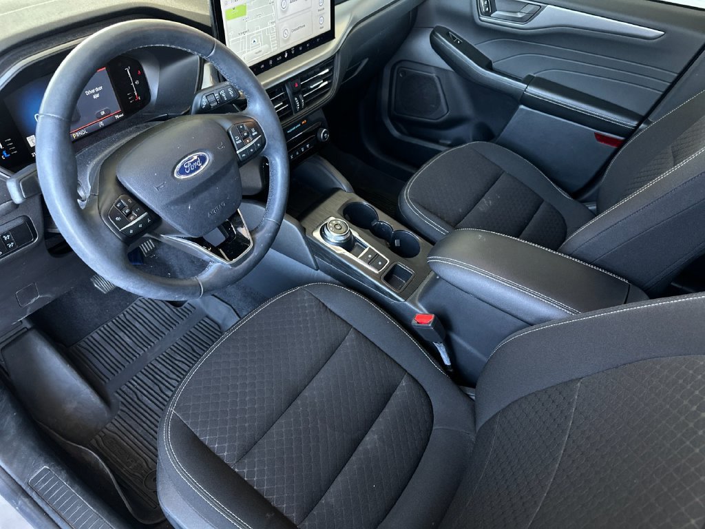 Certified 2024 Ford Escape Active w/ Tech Pack #1 FWD image 9