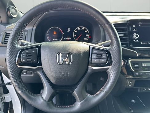Used 2024 Honda Ridgeline Black Edition image 16