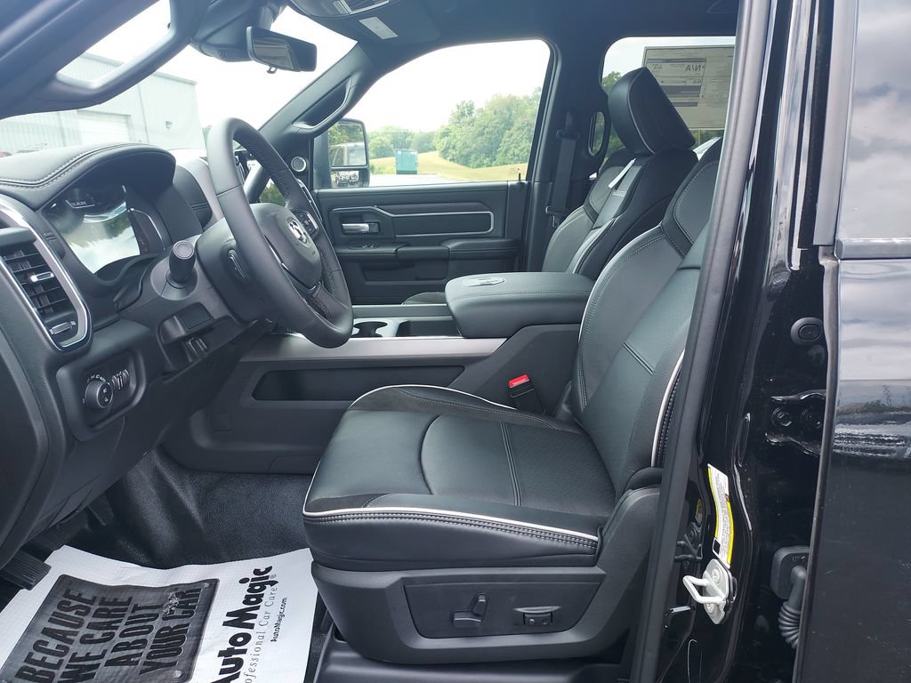 New 2026 RAM 5500 4x4 Crew Cab w/ Laramie Trim Package image 13