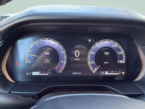 Used 2023 Jeep Grand Cherokee Altitude AWD/4WD image 14