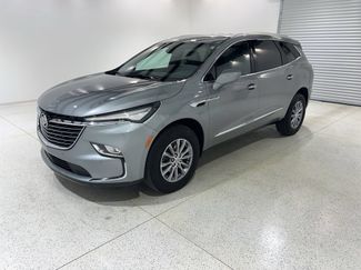 Used 2024 Buick Enclave Essence w/ Technology Package FWD video 1