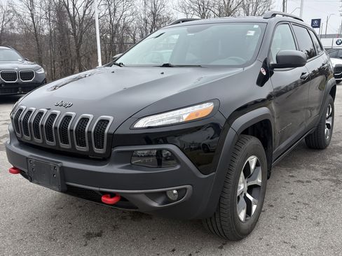 Used 2018 Jeep Cherokee Trailhawk w/ Quick Order Package 27L AWD/4WD image 5