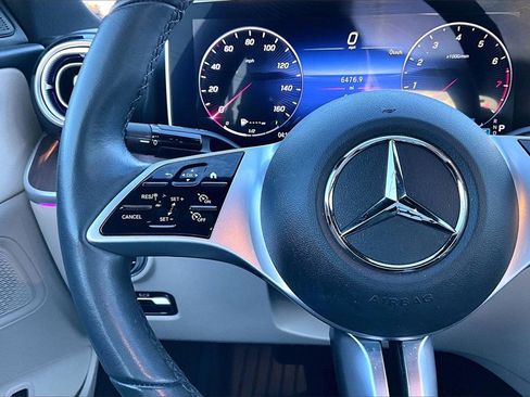 Used 2022 Mercedes-Benz C 300 4MATIC Sedan image 18