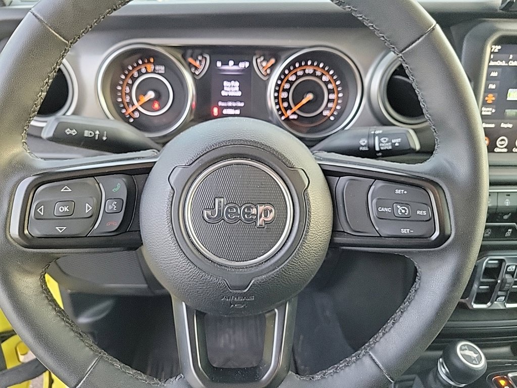 Used 2023 Jeep Gladiator Sport AWD/4WD image 8