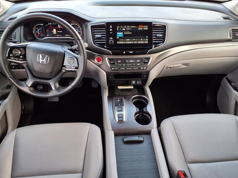 Certified 2022 Honda Pilot Special Edition image 4