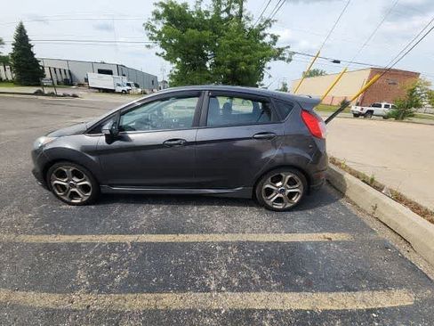 Used 2018 Ford Fiesta ST FWD image 18