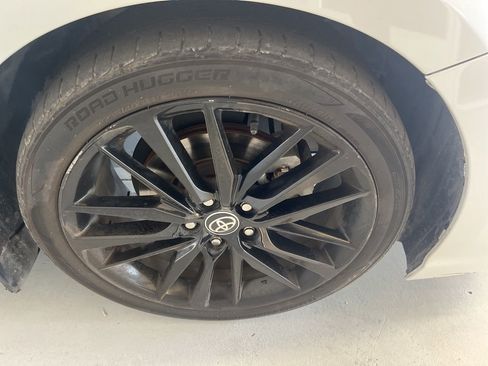 Used 2021 Toyota Camry XSE image 15