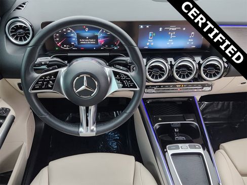Certified 2025 Mercedes-Benz GLA 250 image 27