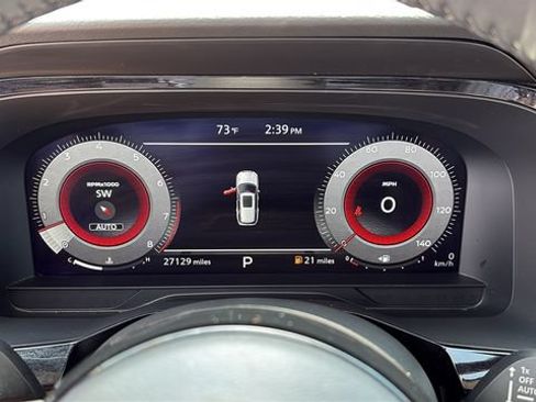 Certified 2023 Nissan Pathfinder Platinum AWD/4WD image 16