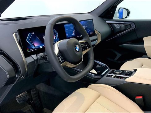 New 2025 BMW X3 xDrive30i w/ Premium Package image 4