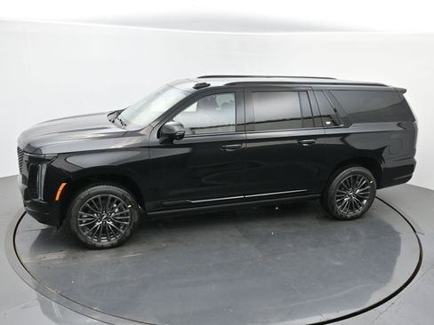 New 2026 Cadillac Escalade ESV Platinum Sport AWD/4WD image 24