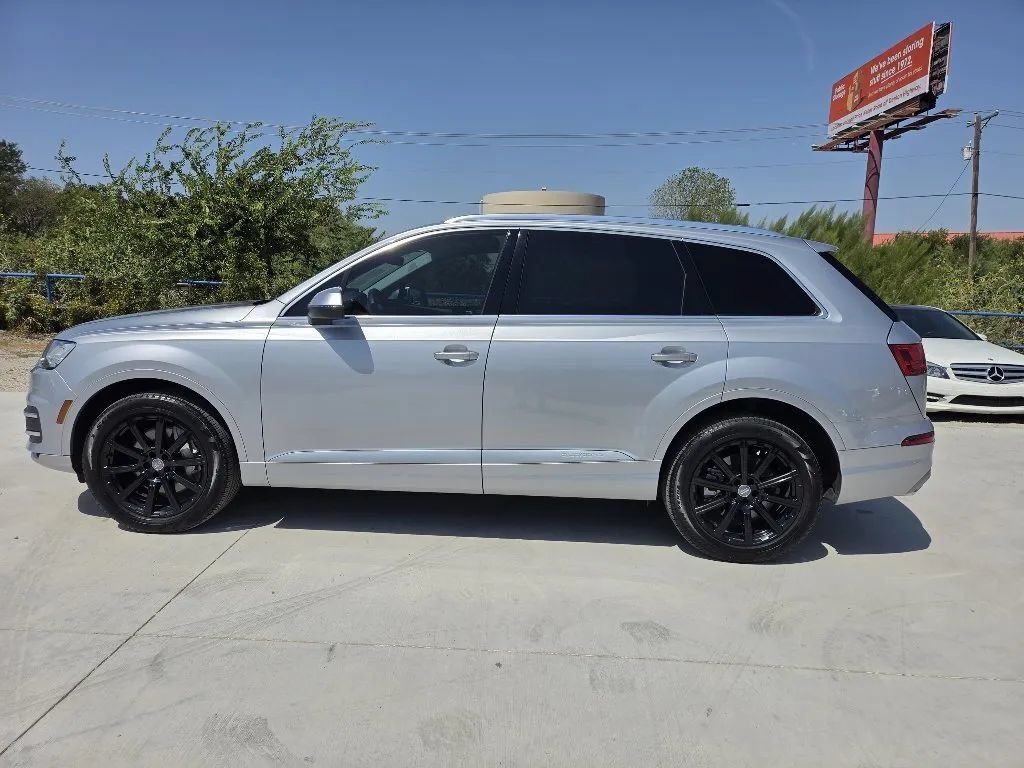 Used 2018 Audi Q7 3.0T Prestige w/ Prestige Package AWD/4WD image 9