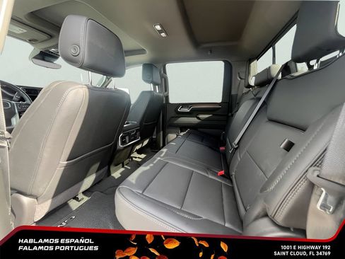 Used 2025 GMC Sierra 3500 Denali w/ Denali Reserve Package AWD/4WD image 13