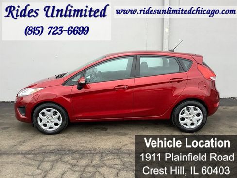 Used 2013 Ford Fiesta SE w/ Super Fuel Economy Pkg image 3