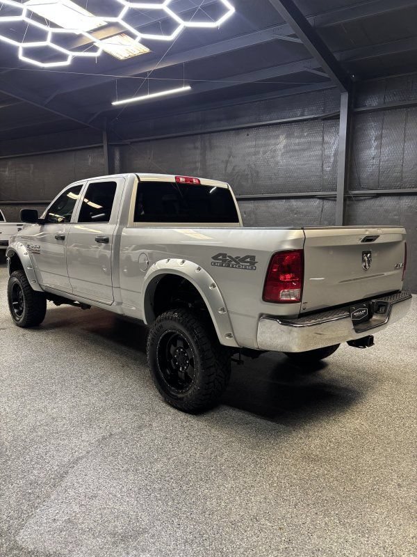 Used 2018 RAM 2500 Tradesman w/ Chrome Appearance Group AWD/4WD image 6