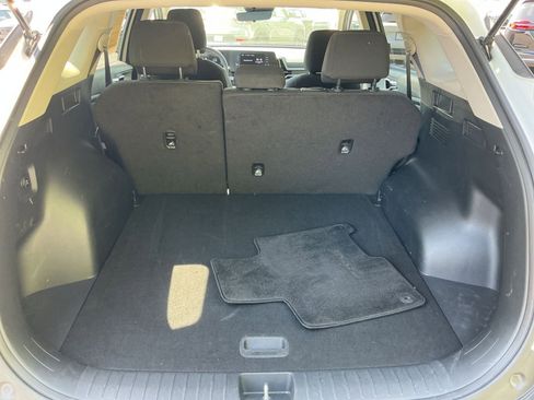 Used 2025 Kia Sportage LX FWD image 25