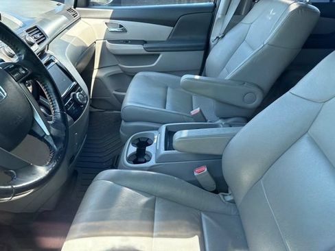 Used 2017 Honda Odyssey EX-L image 10