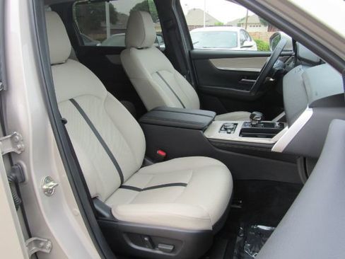 Used 2024 MAZDA CX-90 Plug-In Hybrid w/ Preferred image 27