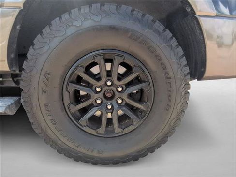 Used 2017 Ford Expedition EL King Ranch RWD image 14