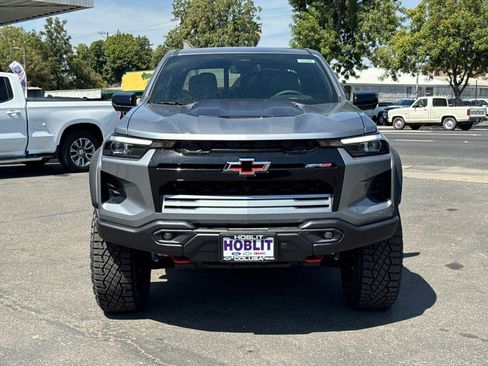 New 2026 Chevrolet Colorado ZR2 w/ ZR2 Bison Edition image 8
