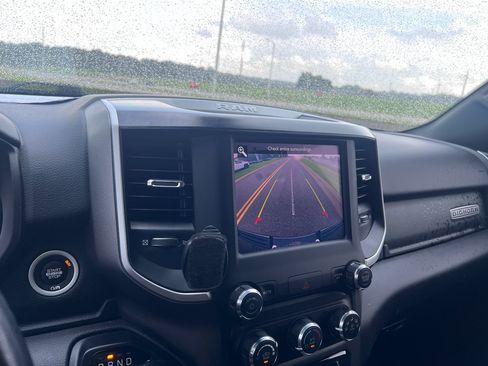 Used 2020 RAM 1500 Big Horn AWD/4WD image 23