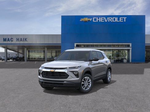 New 2026 Chevrolet TrailBlazer LS w/ LS Convenience Package FWD image 8