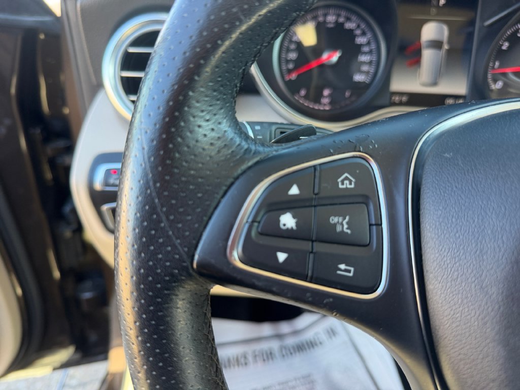 Certified 2018 Mercedes-Benz GLC 300 image 16