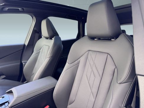 Used 2025 BMW X3 xDrive30i w/ Convenience Package image 27