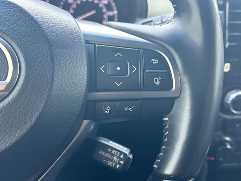Used 2023 Lexus GX 460 Premium w/ Accessory Package AWD/4WD image 26